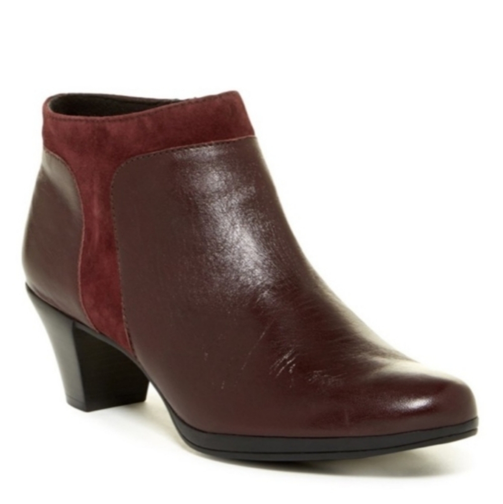 MUNRO burgundy ankle booties leather hope Size 8